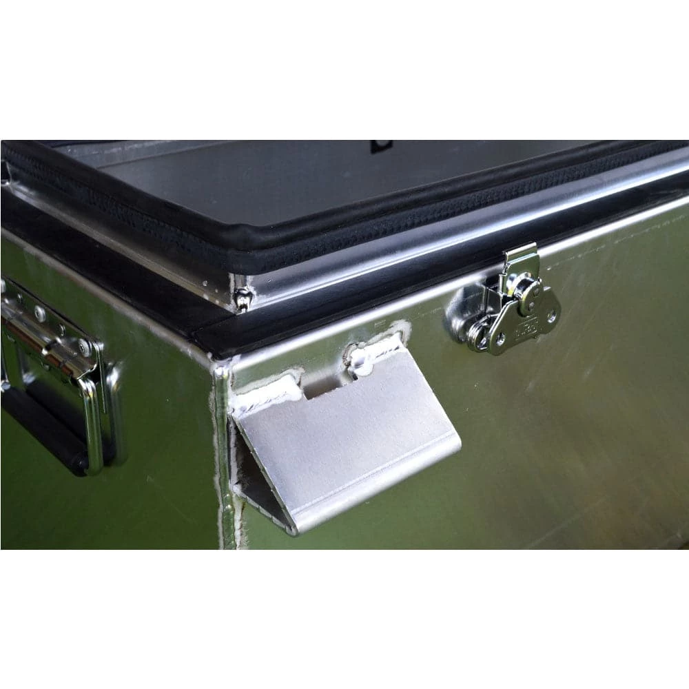 Salamander Aluminum Drybox 6 Salamander Aluminum Drybox - Image 4